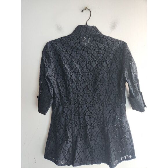 Roberta Scarpa Women Navy Blue Floral Lace Darted Button Down Blouse size 8 - Picture 2 of 9